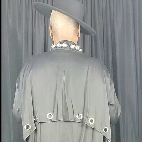 Oversized Maxi Top/Dress with Grommets - Picture 2 of 8